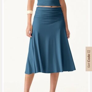 Flowy Side Ruched A-line Midi Skirt